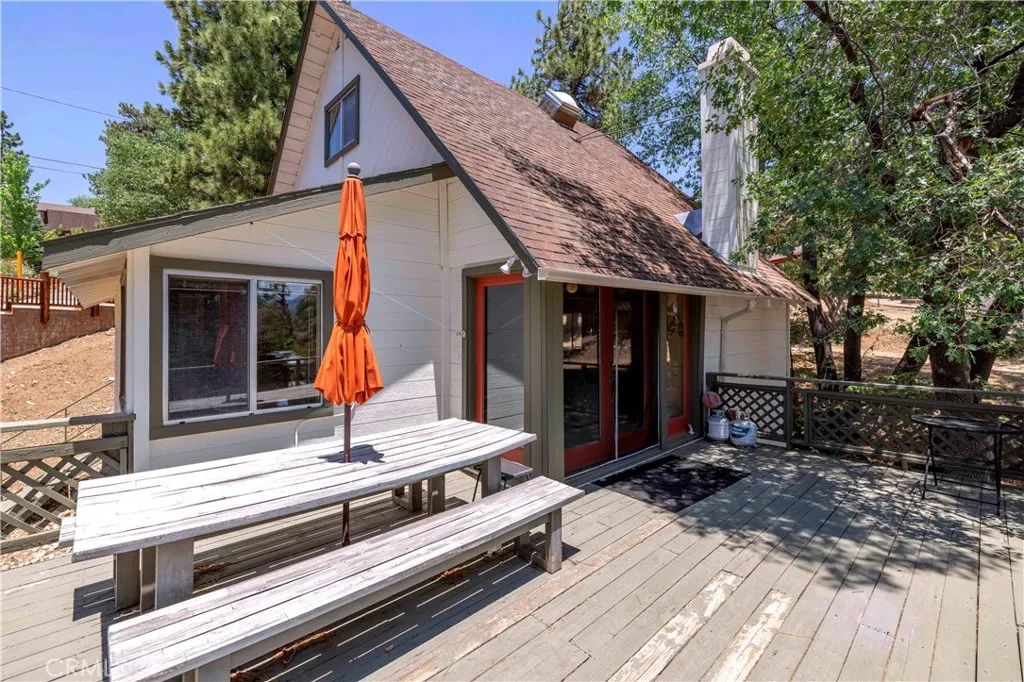 1118 Bruin Trail, Fawnskin, California 92333 home-pic-31