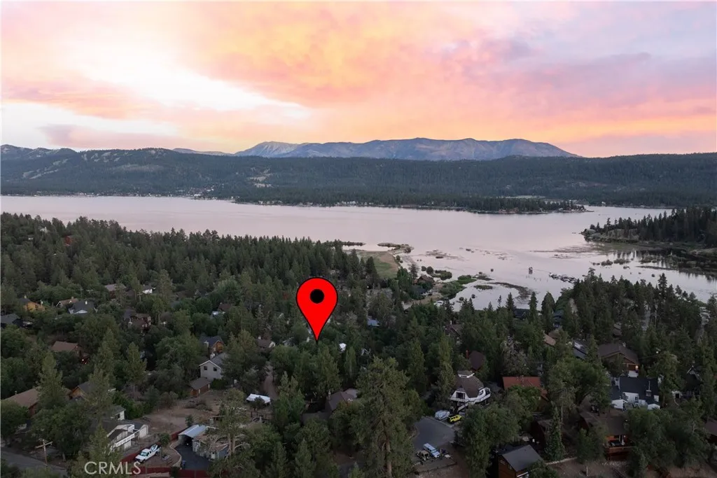 1118 Bruin Trail, Fawnskin, California 92333 home-pic-35