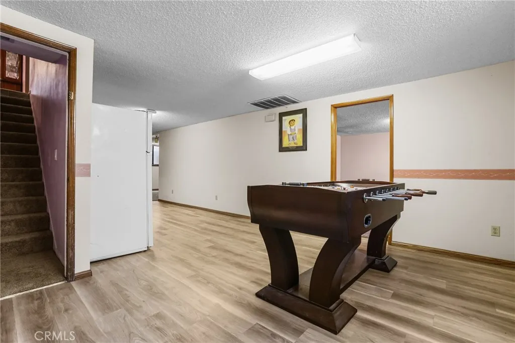 8870 Blanchard Avenue, Fontana, California 92335 home-pic-23
