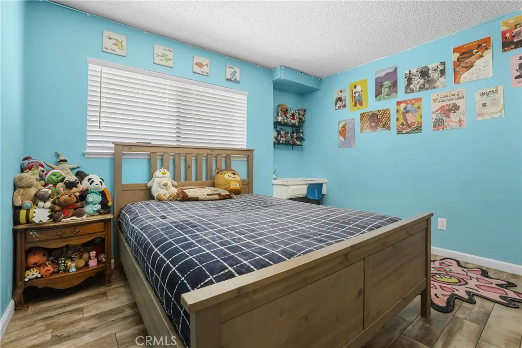 8870 Blanchard Avenue, Fontana, California 92335 home-pic-21