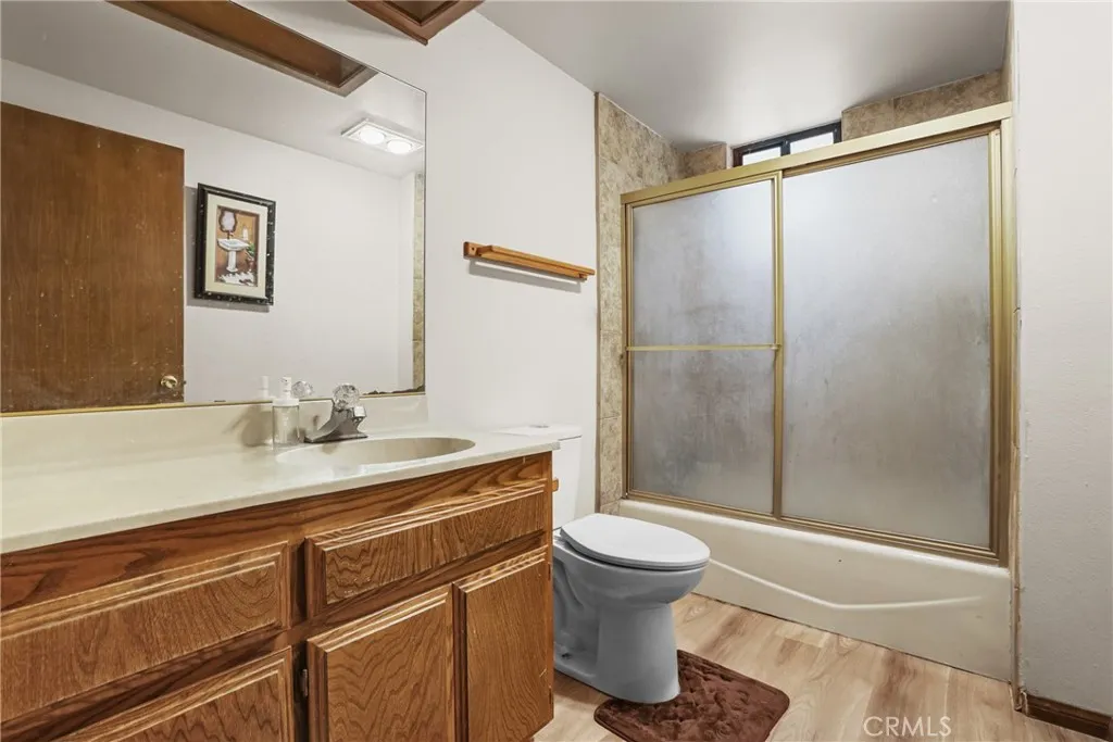 8870 Blanchard Avenue, Fontana, California 92335 home-pic-30
