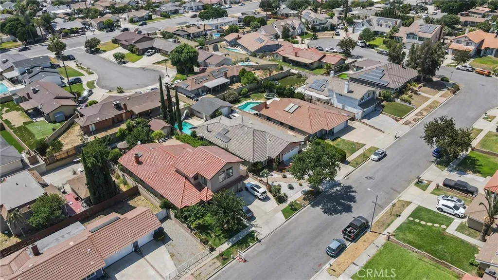 8870 Blanchard Avenue, Fontana, California 92335 home-pic-46