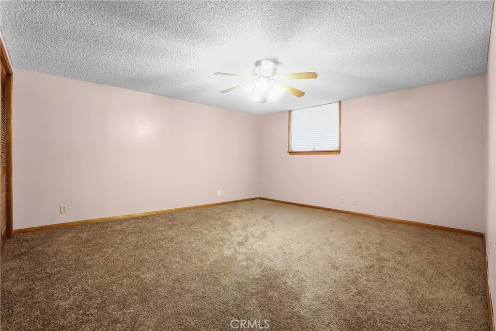 8870 Blanchard Avenue, Fontana, California 92335 home-pic-34