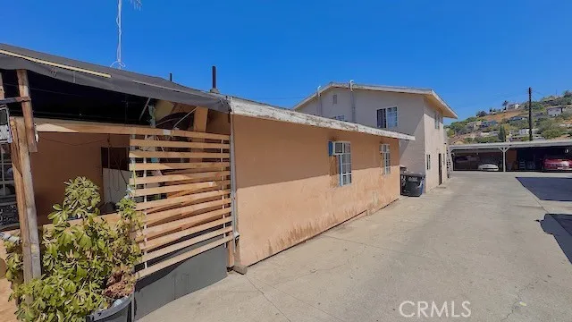 3844 Whiteside Street, East Los Angeles, California 90063 home-pic-4
