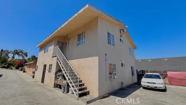 3844 Whiteside Street, East Los Angeles, California 90063 home-pic-8