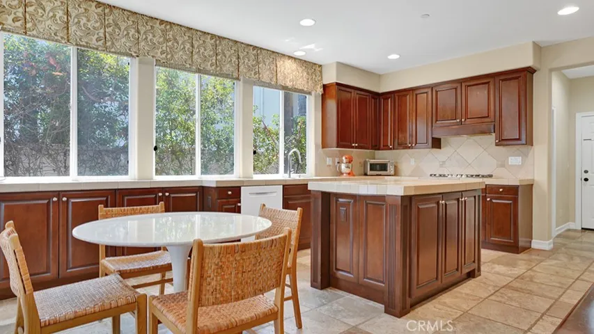 10 Calle Castillo, San Clemente, California 92673