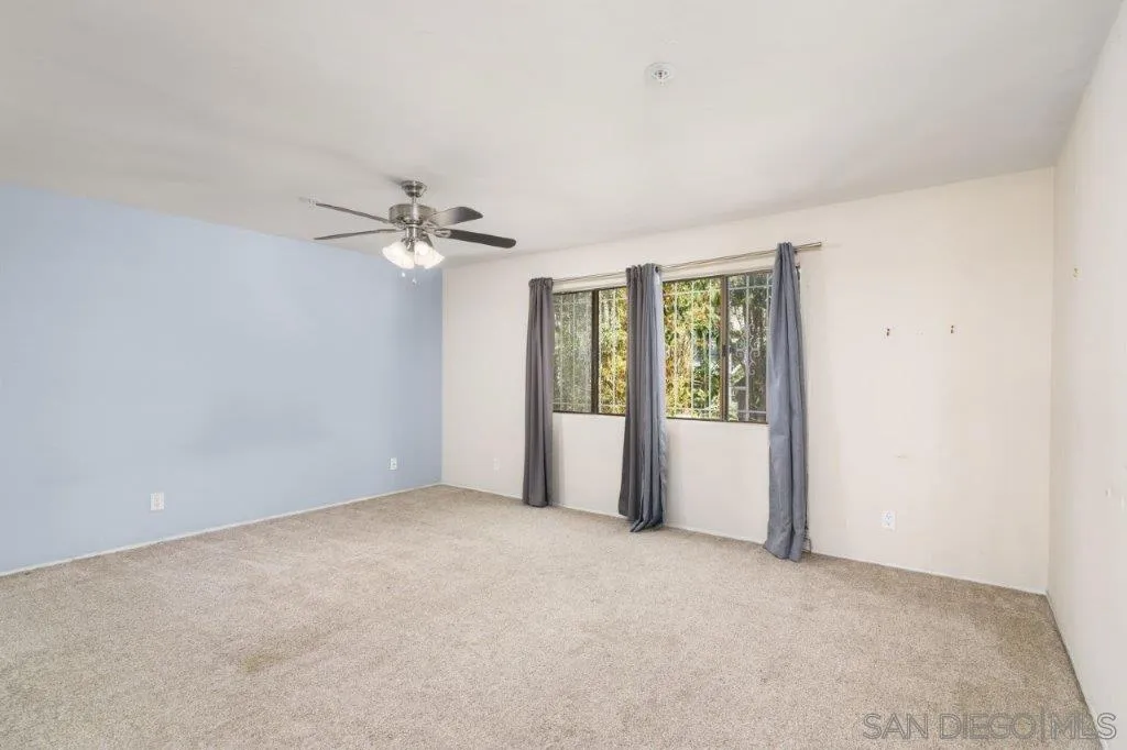 2414 Front St 11c, San Diego, California 92101 home-pic-23