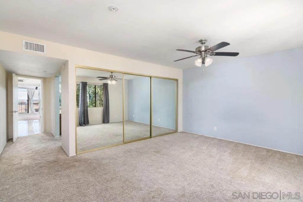 2414 Front St 11c, San Diego, California 92101 home-pic-25