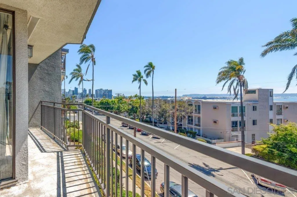 2414 Front St 11c, San Diego, California 92101 home-pic-34