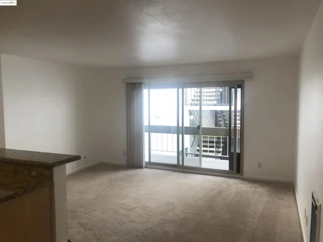 66 Fairmount Ave 420, Oakland, California 94611-5908