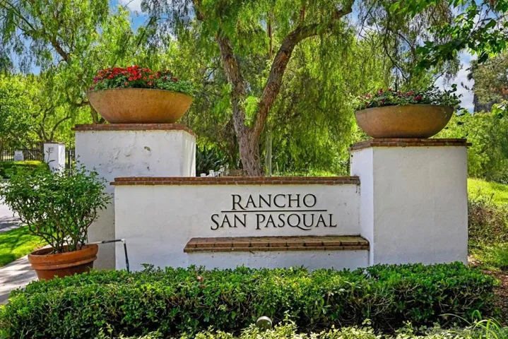 2348 Old Ranch Rd, Escondido, California 92027