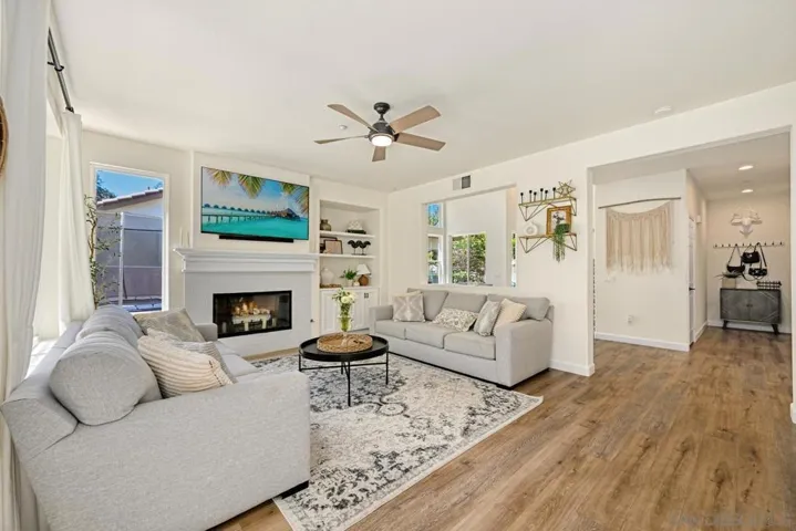 2348 Old Ranch Rd, Escondido, California 92027