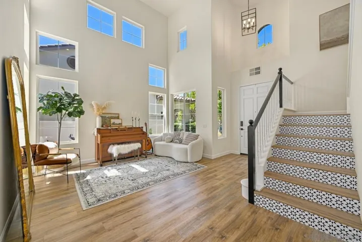 2348 Old Ranch Rd, Escondido, California 92027