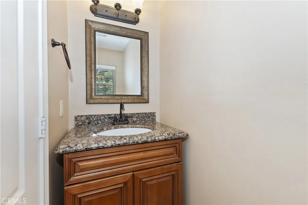 494 Lakeview Court, Big Bear Lake, California 92315 home-pic-42