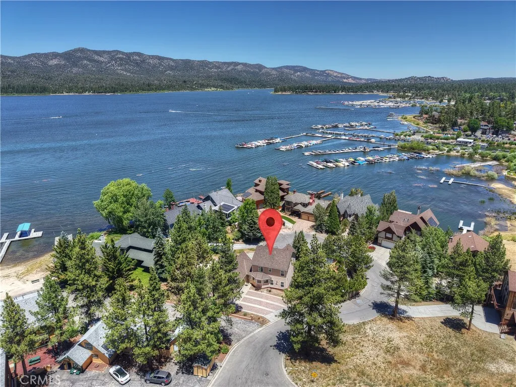 494 Lakeview Court, Big Bear Lake, California 92315 home-pic-47
