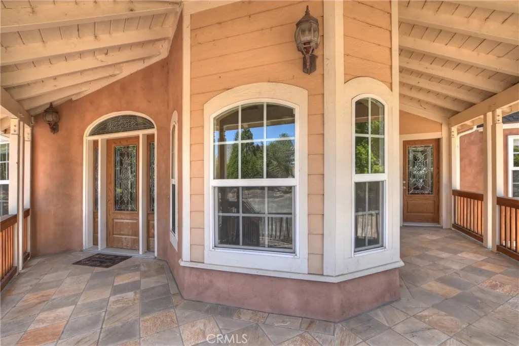 494 Lakeview Court, Big Bear Lake, California 92315 home-pic-6
