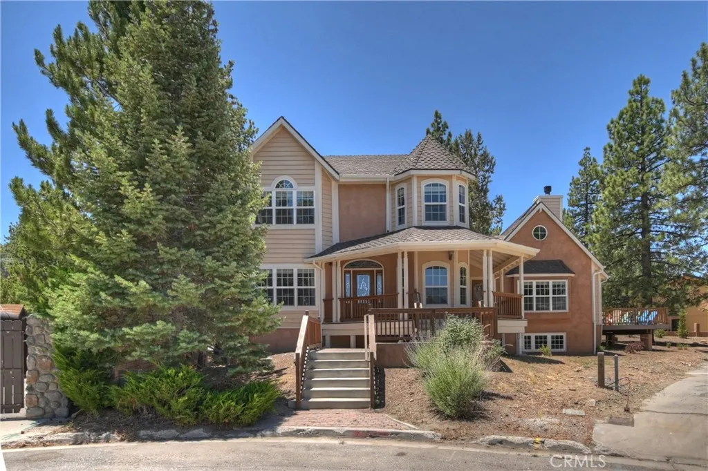 494 Lakeview Court, Big Bear Lake, California 92315 home-pic-5