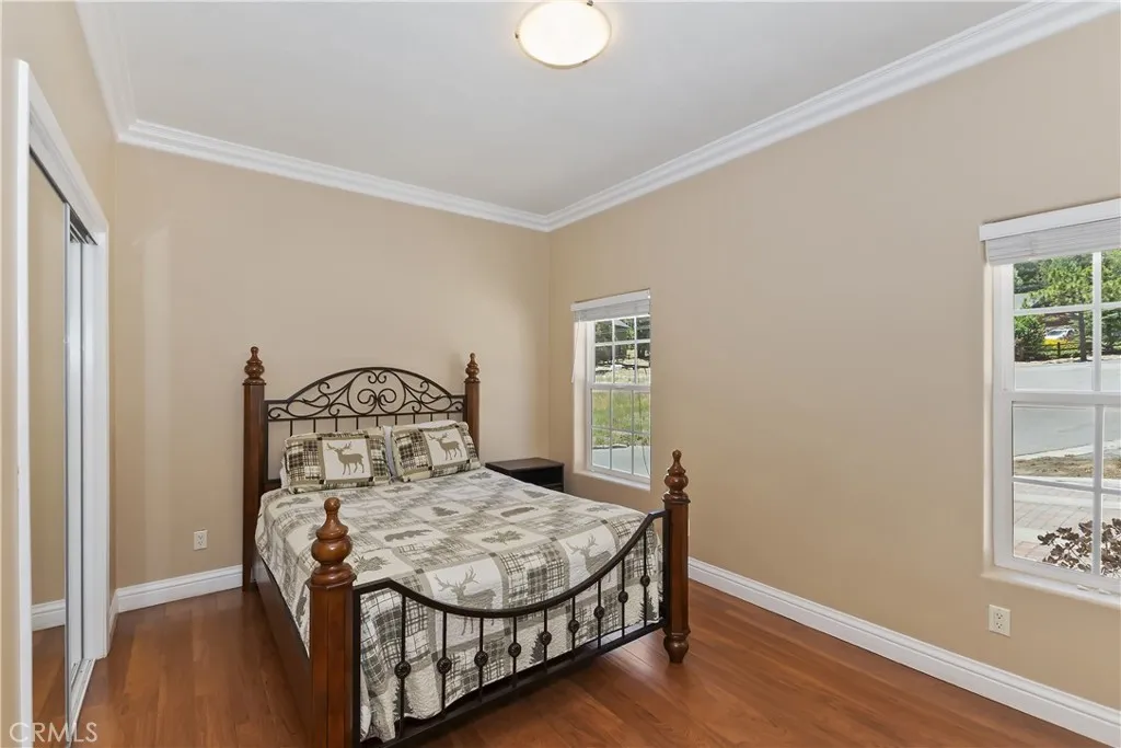 494 Lakeview Court, Big Bear Lake, California 92315 home-pic-32