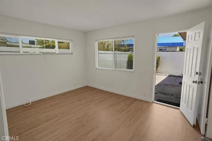 1138 N Valley Street, Burbank, California 91505