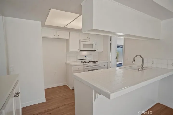 1138 N Valley Street, Burbank, California 91505
