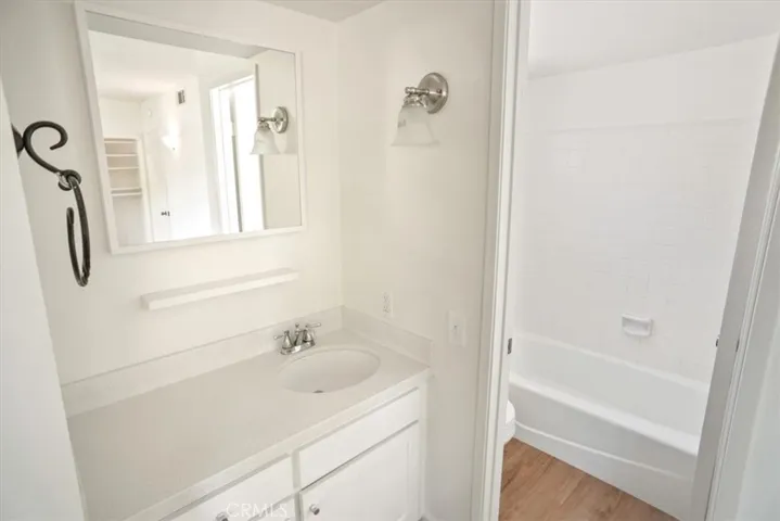 1138 N Valley Street, Burbank, California 91505
