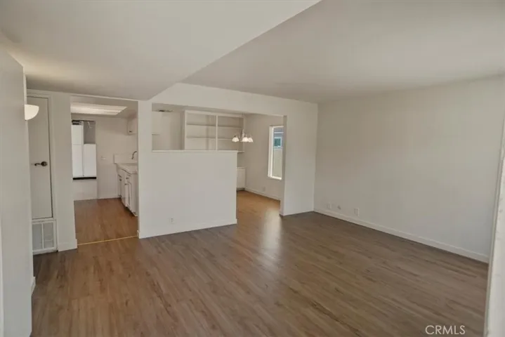 1138 N Valley Street, Burbank, California 91505