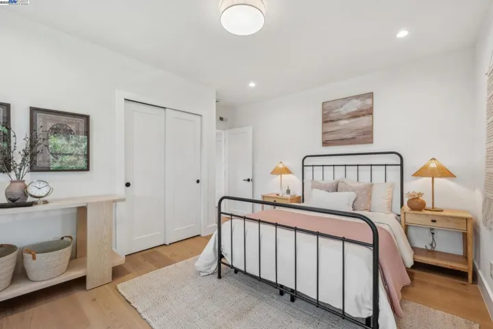 1129 Wellington Street, Oakland, California 94602