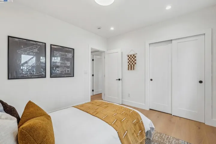 1129 Wellington Street, Oakland, California 94602