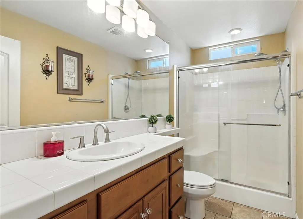 14253 Wolfhound Street, Eastvale, California 92880 home-pic-10