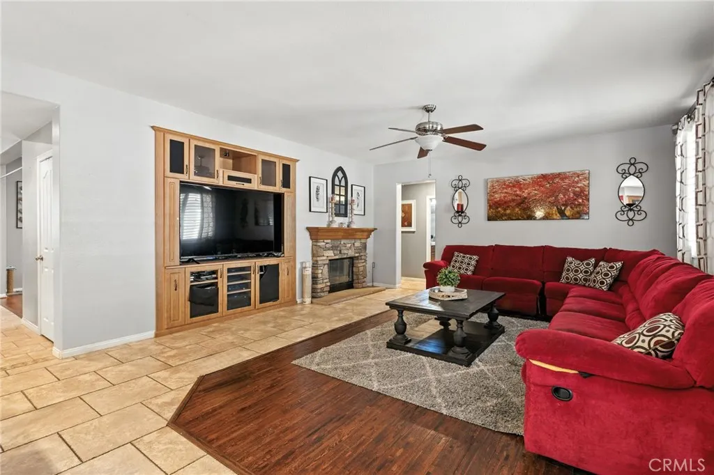 14253 Wolfhound Street, Eastvale, California 92880 home-pic-4