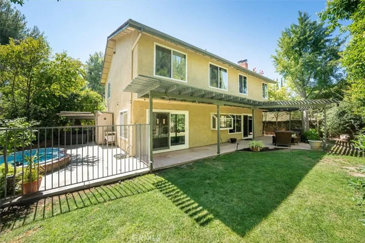 25654 Velan Drive, Valencia, California 91355