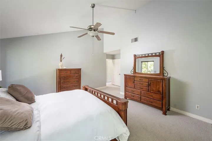25654 Velan Drive, Valencia, California 91355