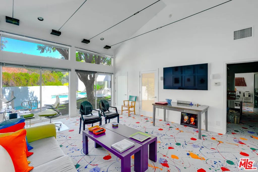 24341 Bridle Trail Road, Hidden Hills, California 91302 home-pic-19