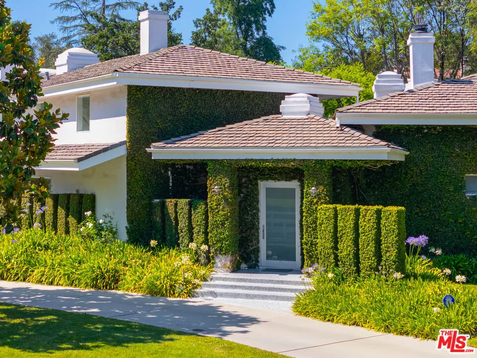 24341 Bridle Trail Road, Hidden Hills, California 91302 home-pic-34