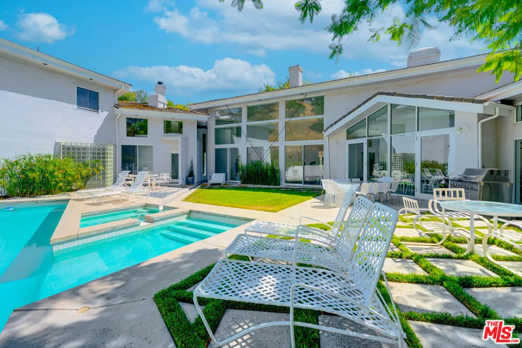 24341 Bridle Trail Road, Hidden Hills, California 91302 home-pic-28