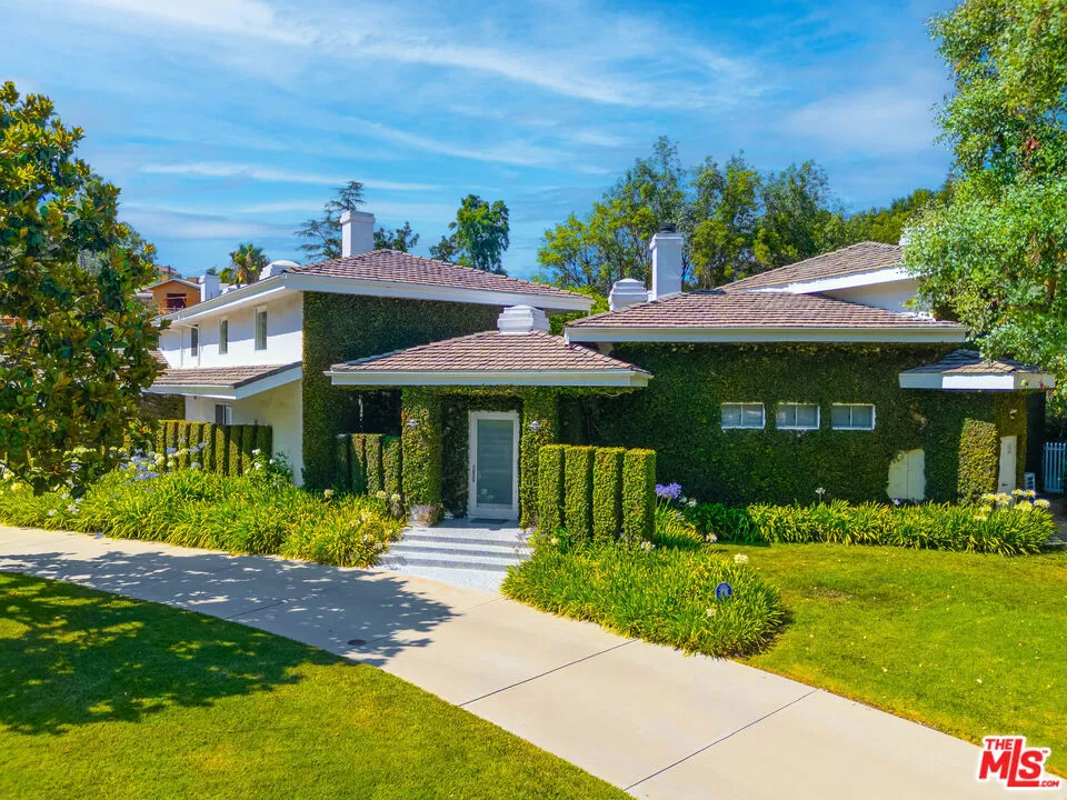 24341 Bridle Trail Road, Hidden Hills, California 91302 home-pic-33