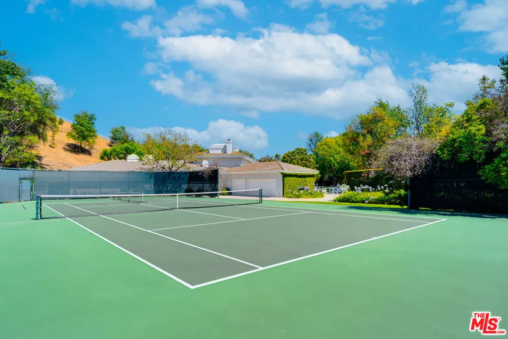 24341 Bridle Trail Road, Hidden Hills, California 91302 home-pic-29