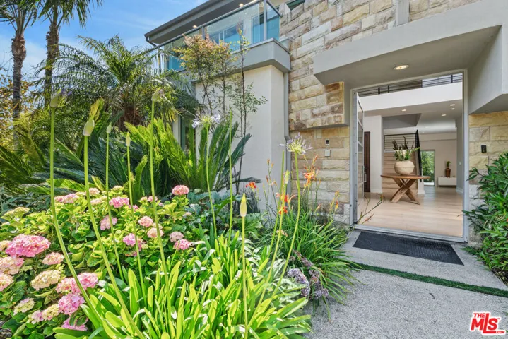 6047 Cavalleri Road, Malibu, California 90265