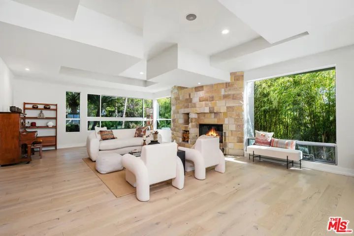 6047 Cavalleri Road, Malibu, California 90265