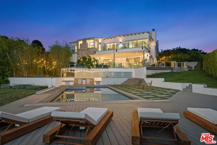 6047 Cavalleri Road, Malibu, California 90265