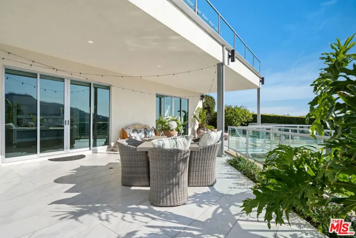 6047 Cavalleri Road, Malibu, California 90265