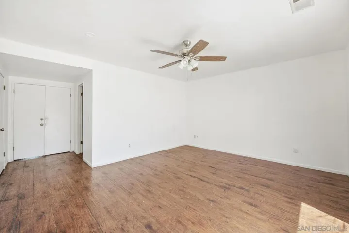 2070 Caraway St, Escondido, California 92026