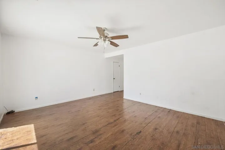 2070 Caraway St, Escondido, California 92026