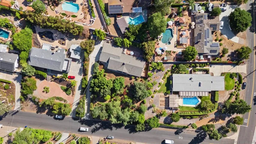 12830 Avenida La Valencia, Poway, California 92064