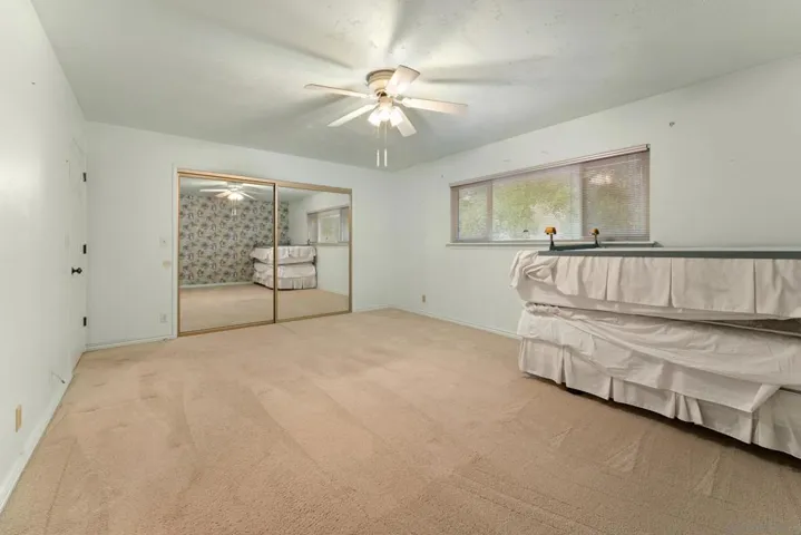 12830 Avenida La Valencia, Poway, California 92064