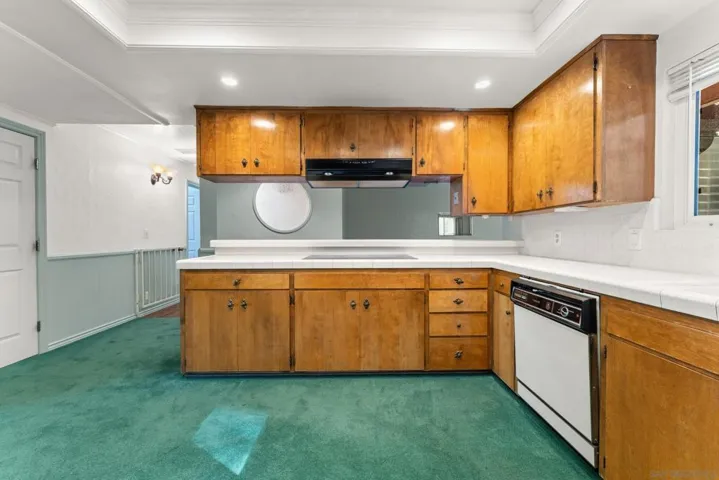 12830 Avenida La Valencia, Poway, California 92064