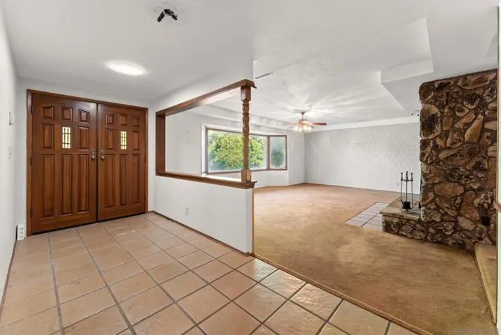 12830 Avenida La Valencia, Poway, California 92064