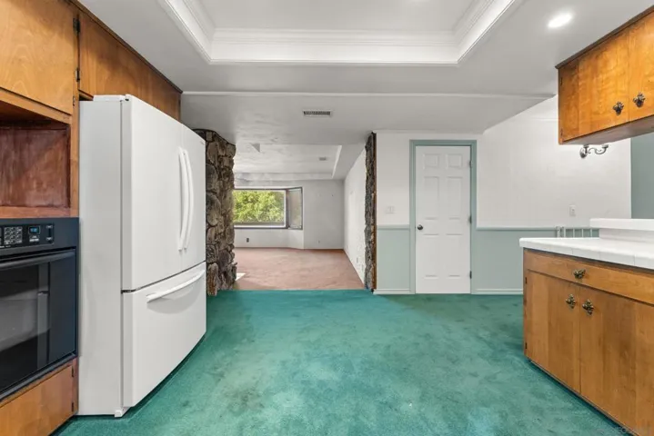 12830 Avenida La Valencia, Poway, California 92064