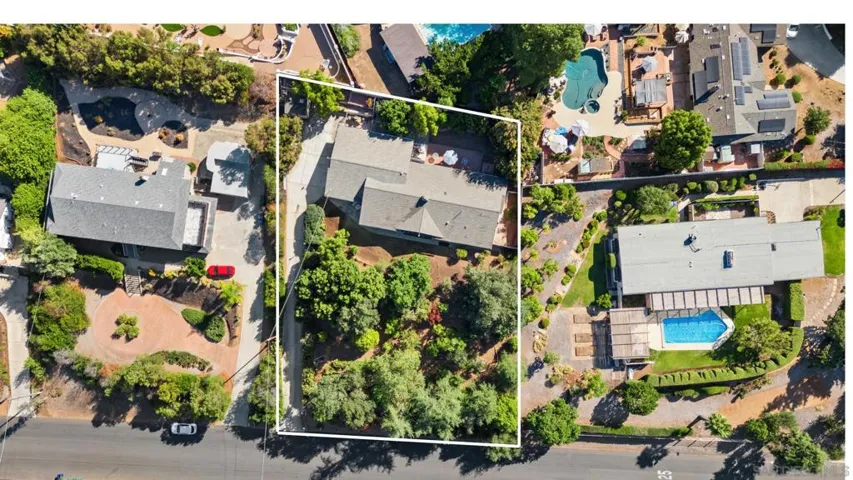 12830 Avenida La Valencia, Poway, California 92064