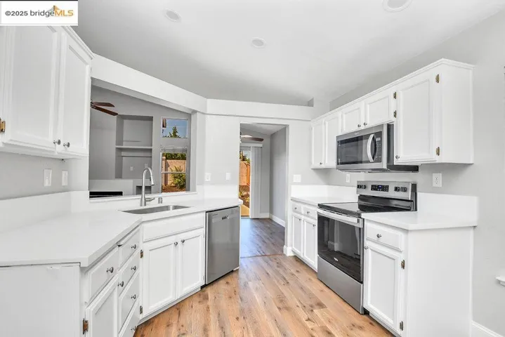 668 Miller Dr, Oakley, California 94561